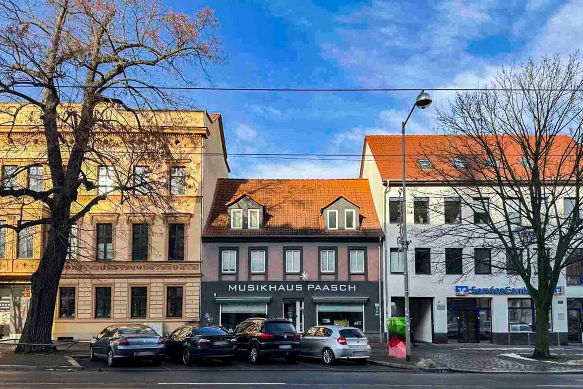 Vielseitig nutzbares Geschäftshaus mit Loft-Charakter in zentraler Lage – 39112 Magdeburg – Bild 1 von 9