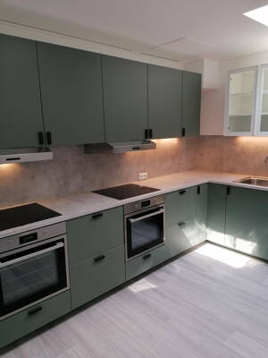 Not suitable for family! Single rooms near TH Cologne campus, Bayer-Chempark