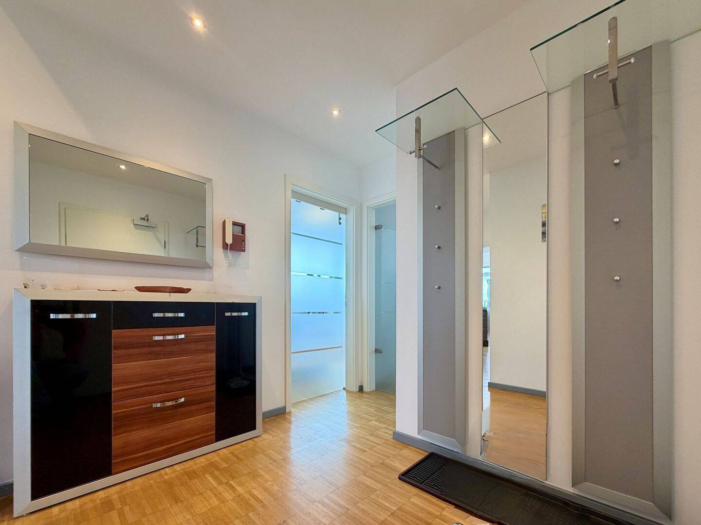 Luxuriöses Wohnen im "Carré Vita" mit zwei Terrassen & Skyline-Flair! – Fürth – Vorschaubild 6