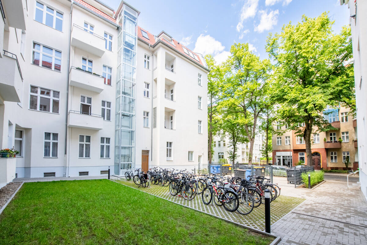 Investment-Chance: Vermietete 3-Zi.-Wohnung, Loggia & Balkon, Steglitz-Zehlendorf | provisionsfrei – Berlin – Vorschaubild 2
