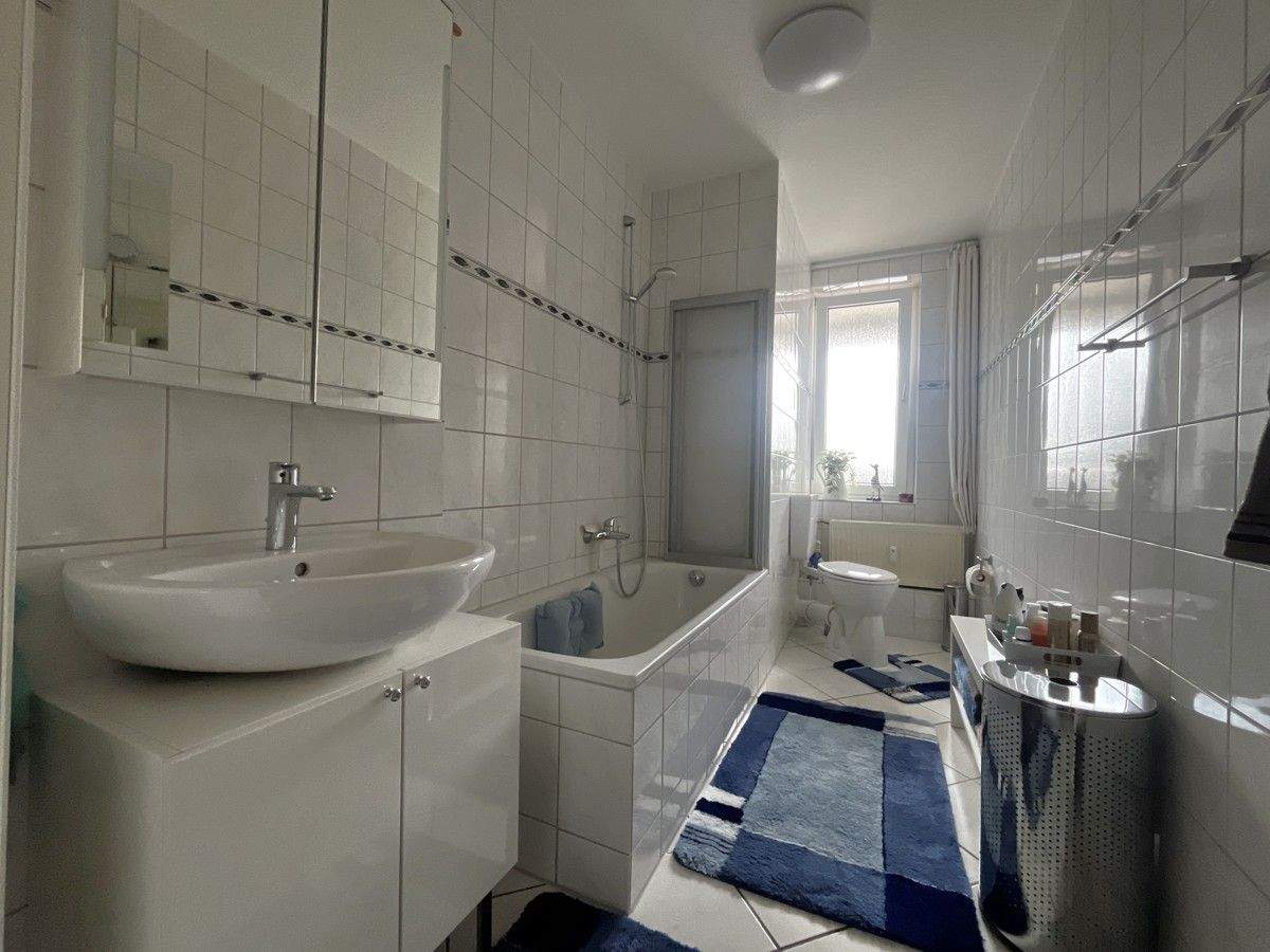 Bremerhaven-Zentrum // Zentral leben mit Komfort - 3-Zimmer-Wohnung mitten in der Fußgängerzone – Bremerhaven – Vorschaubild 5