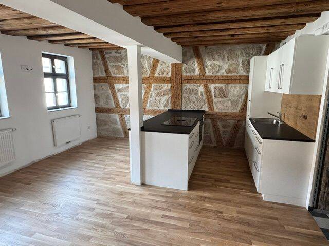 Erstbezug nach Kernsanierung! Traumhafte 2-Zi-Wohnung mit Parkett und hochwertiger EBK #54, Goethestr.11 – Erlangen – Vorschaubild 3