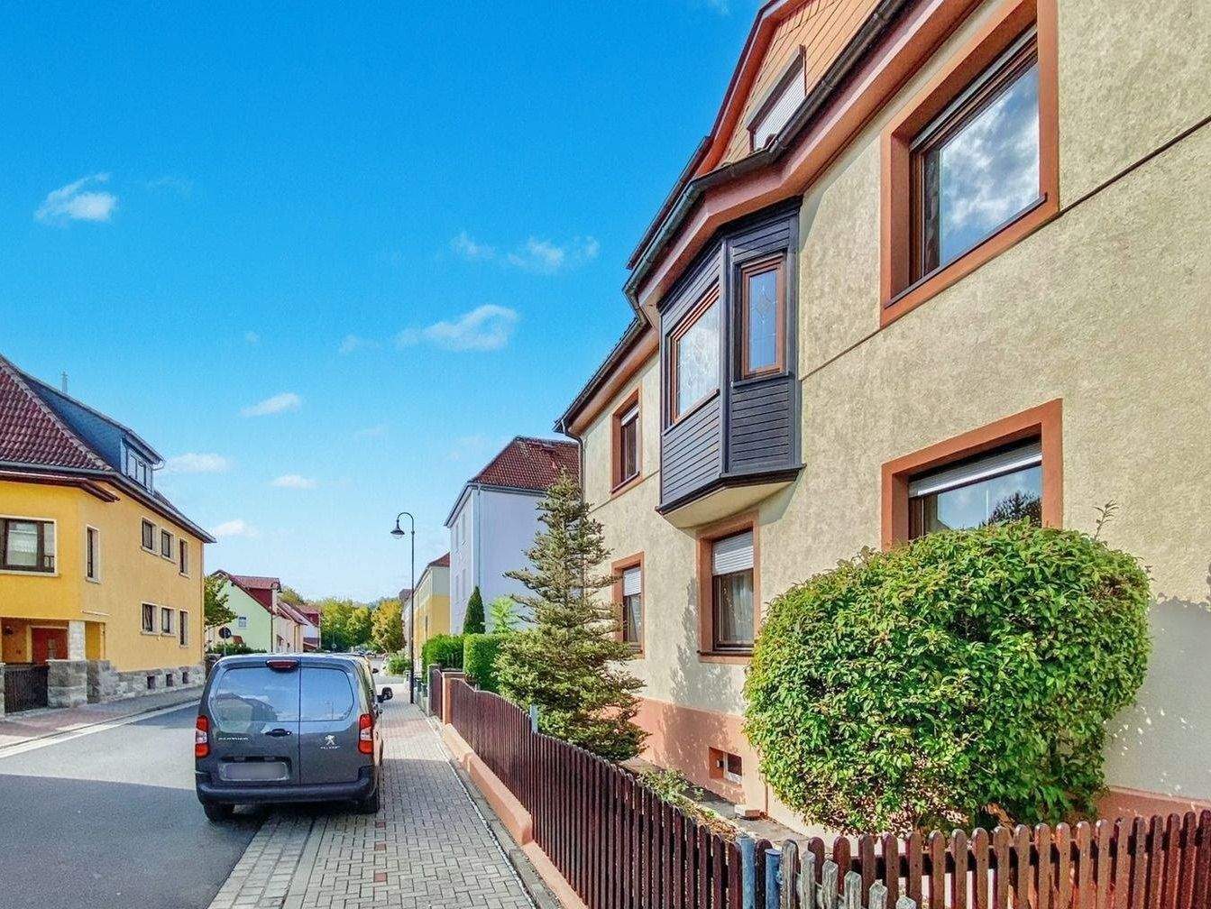 Familienfreundliches Idyll: Saniertes Haus mit Garage und Garten in Bestlage – Ilmenau – Vorschaubild 6