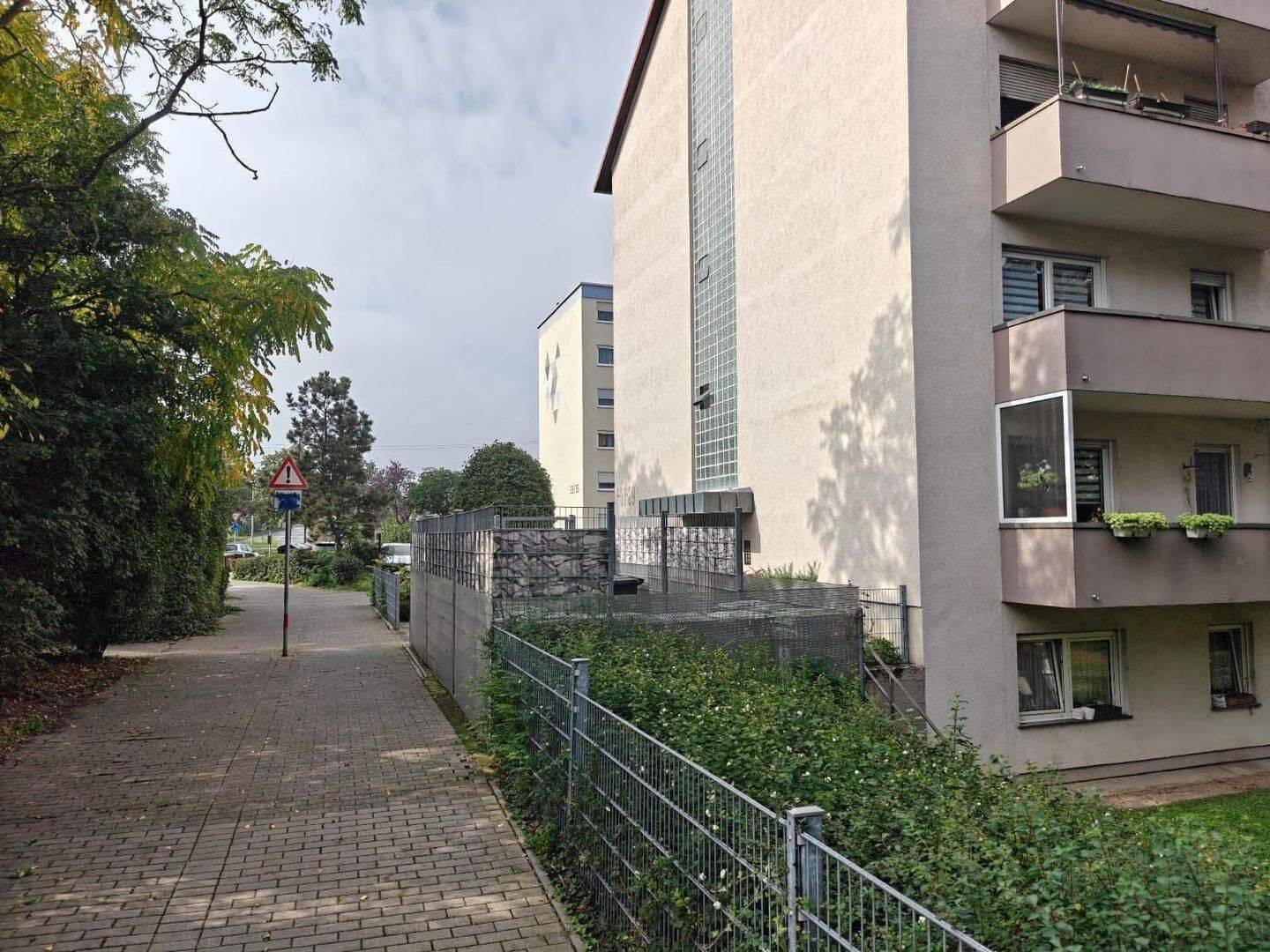Attraktive 1-Zimmer-Eigentumswohnung – bezugsfrei, mit separater Küche und viel Potenzial