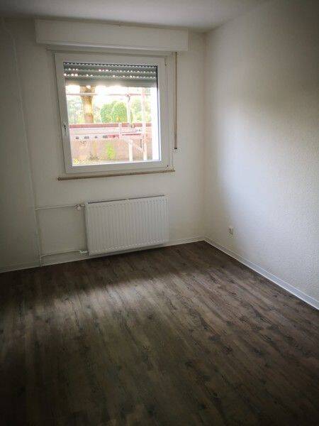 Frisch renovierte 3-Zimmer-Wohnung mit Balkon* – Duisburg – Vorschaubild 9