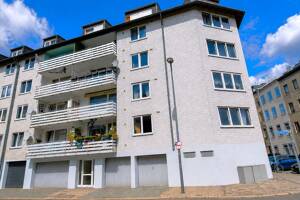 Großzügige Zwei-Zimmer-Wohnung mit Balkon am Rande des Frankenberger Viertels
