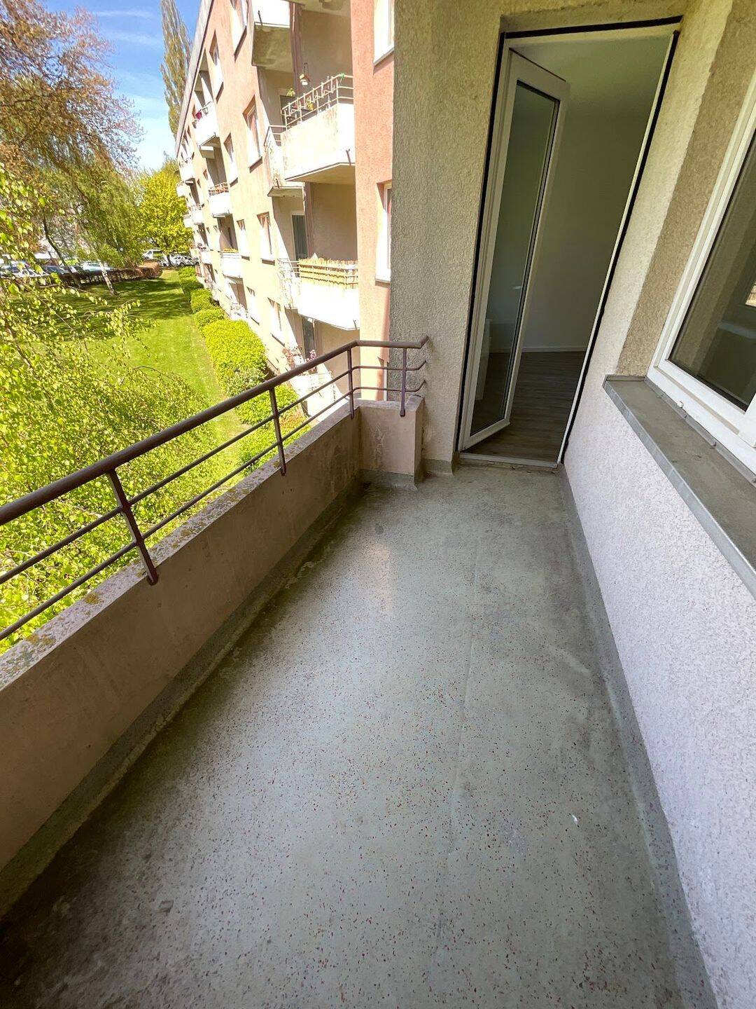 2,5 Zimmer-Wohnung mit Balkon und Tageslichtbad mit Wanne – Lübeck – Vorschaubild 5