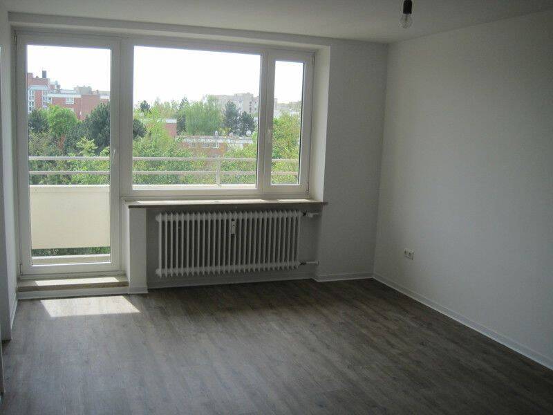 Ihre neue Wohnung! Renovierte 3-Zimmer-Wohnung mir Balkon! – Ingolstadt – Vorschaubild 5