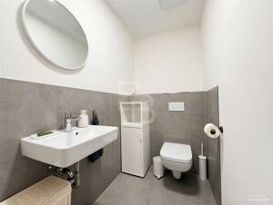Modern. Hell. Großzügig. 3-Zimmer-Wohnung mit Sonnenterrasse – 51149 Köln – Vorschaubild 6