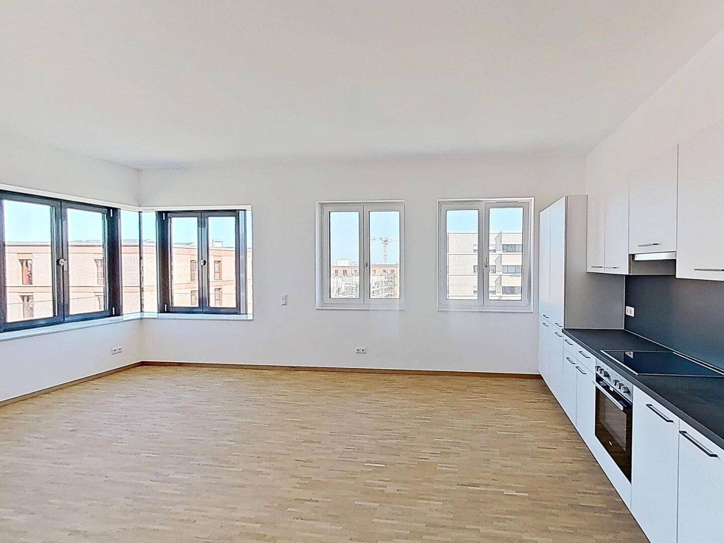 Modernes Wohnen in Kronsrode: Lichtdurchflutete 3-Zimmer-Wohnung mit EINBAUKÜCHE