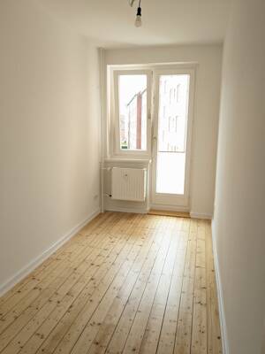 helle 2,5-Zimmer-Wohnung mit Balkon im Hochparterre zum 01.09. zu vermieten – 20535 Hamburg – Vorschaubild 9