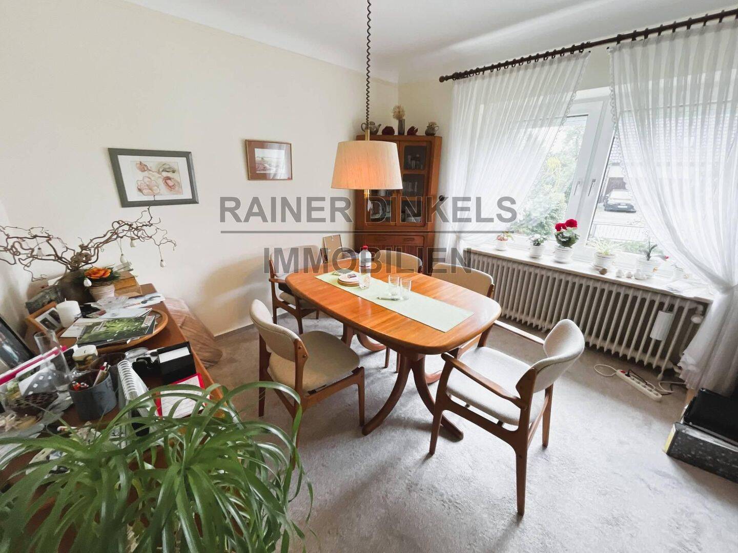 Gepflegtes, freistehendes Ein- bzw. Zweifamilienhaus mit Garten, Vollkeller, Garage und Charme! – Bönningstedt – Vorschaubild 5