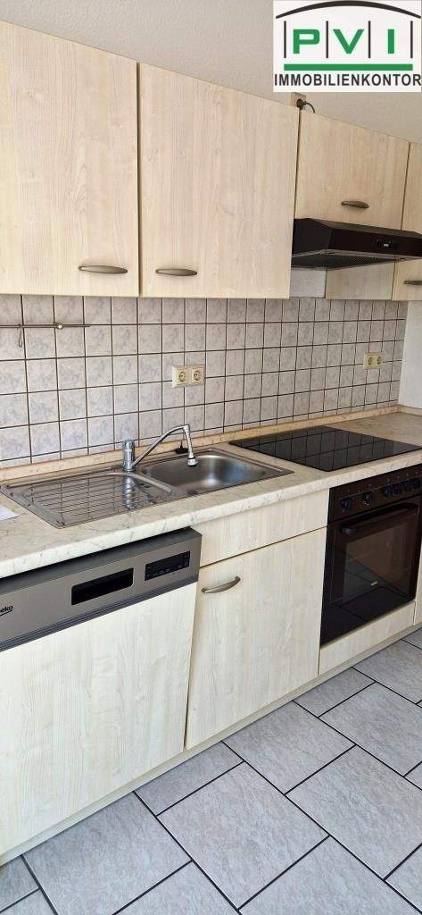 Superwohnung im Dachgeschoß mit Einbauküche und Balkon – Chemnitz – Vorschaubild 5