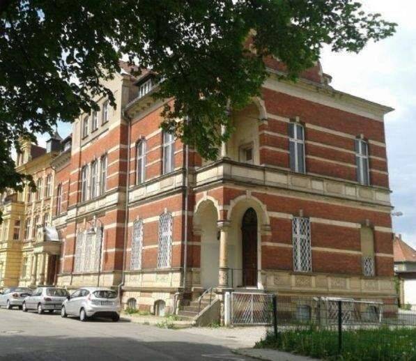 Postamt Luckau LETZTE große WE, NEUE 3 Zi, 107m², gr. Bad,gr.Esskü,hell neu nur 1.275,-  warm inkl.ab Sep.26 zu besichtigen 0172/1641609