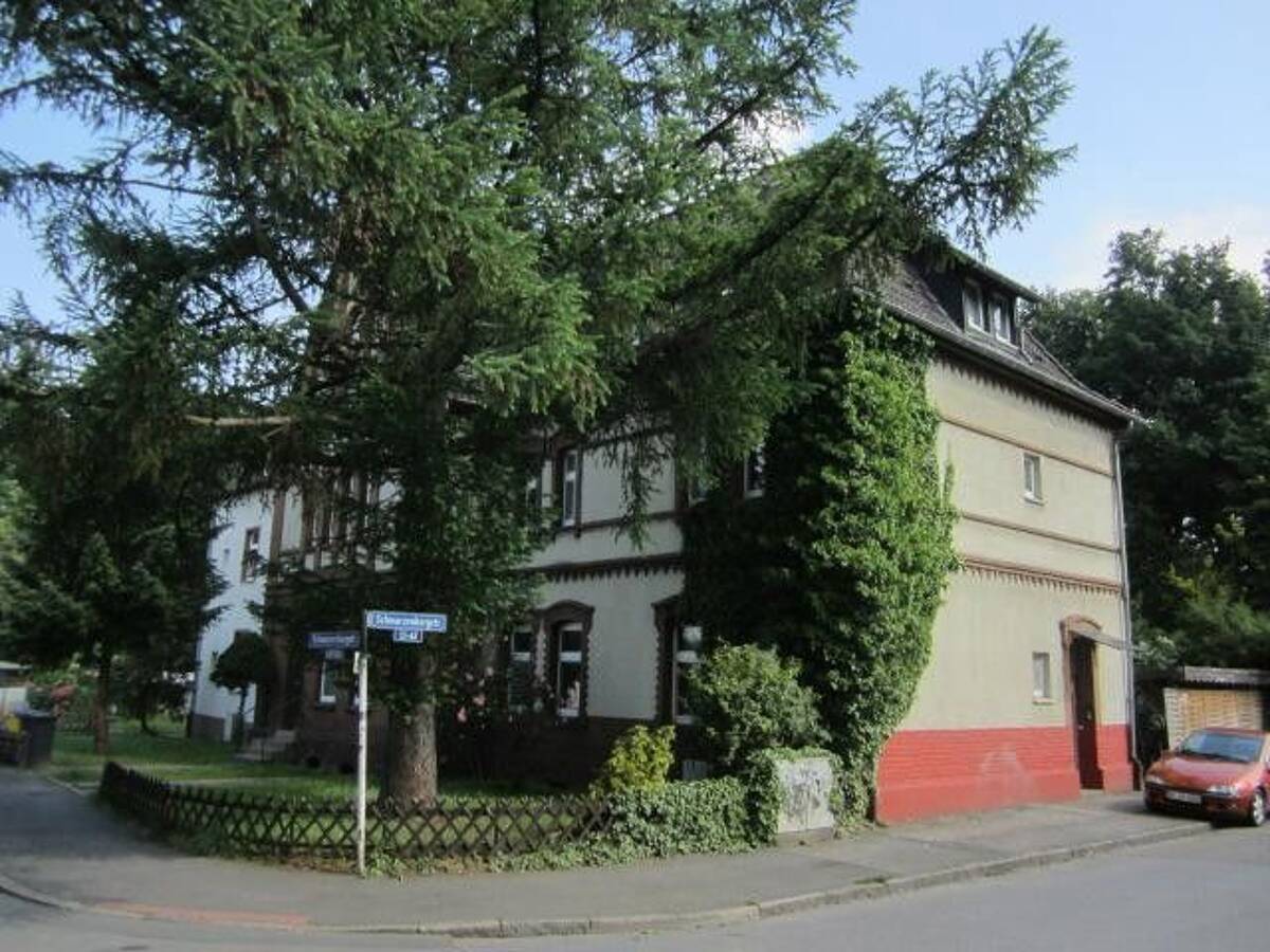 Wohlfühlwohnung: schöne 2-Zimmer-Dachgeschosswohnung – 44339 Dortmund – Bild 1 von 7