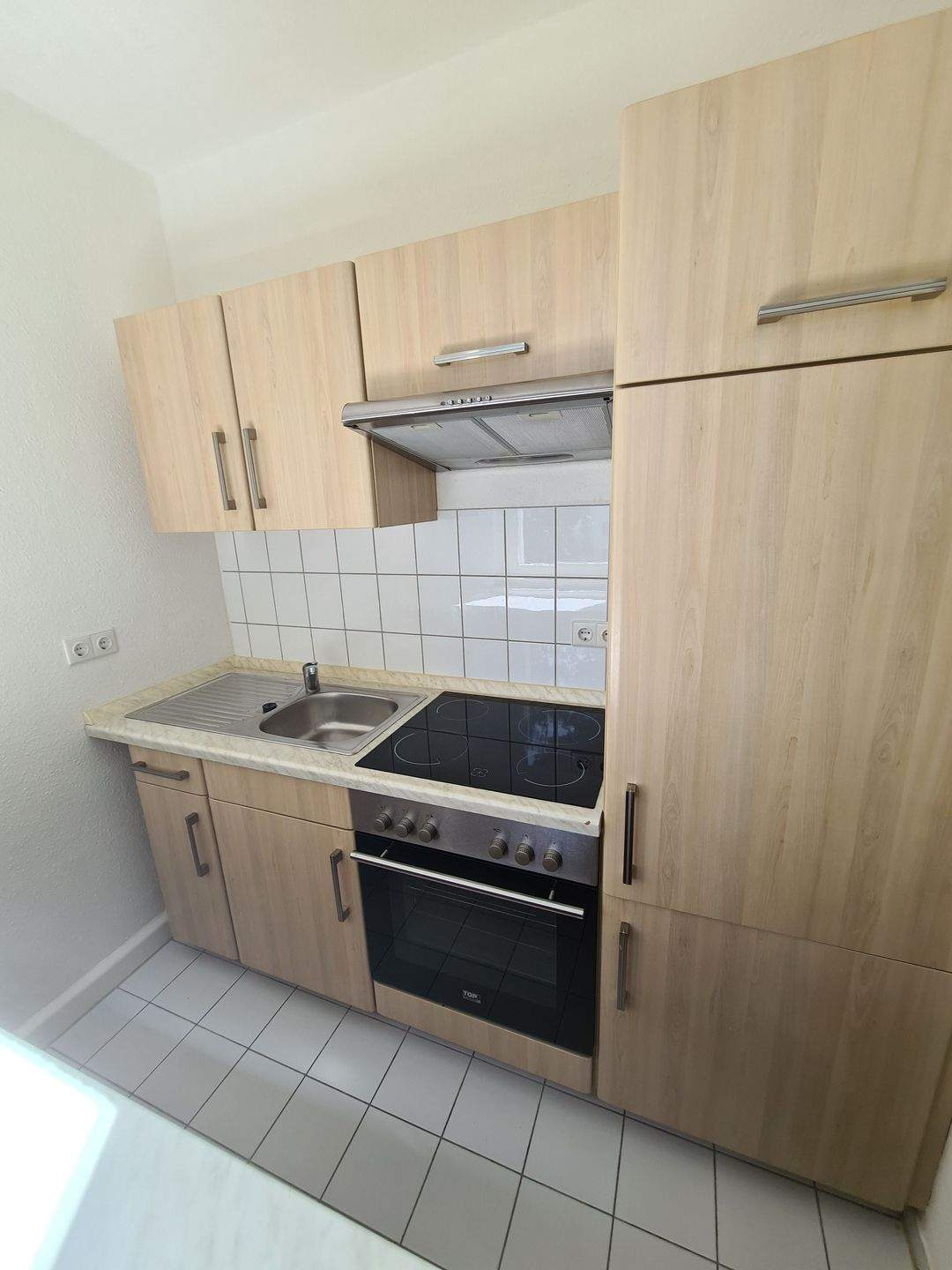 2 Raum Wohnung, mit Balkon in Gablenz, Nähe Versorgungszentrum – Chemnitz – Vorschaubild 5