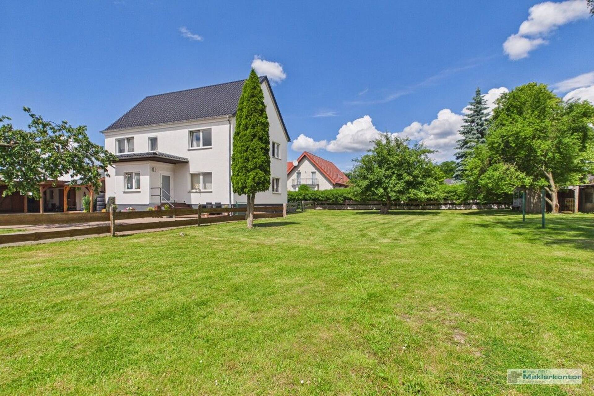 Einfamilienhaus in 17235 Neustrelitz mit 224 m² kaufen