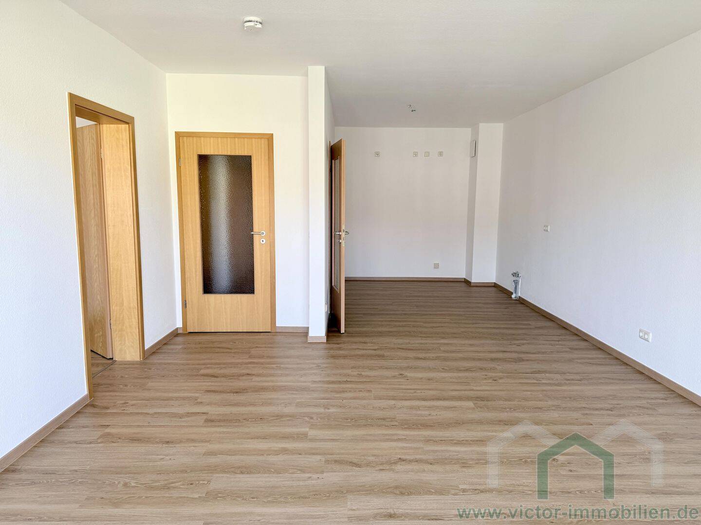 ** 2-Zimmer-Whg. mit Balkon, offener Küche und Wannenbad ** – Leipzig – Vorschaubild 9