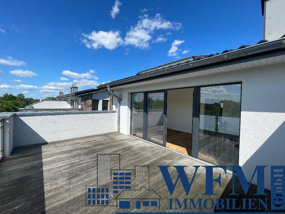 Dachterrasse??? Hier gefunden: Reihenhaus zwischen Bad Bramstedt und Kaltenkirchen