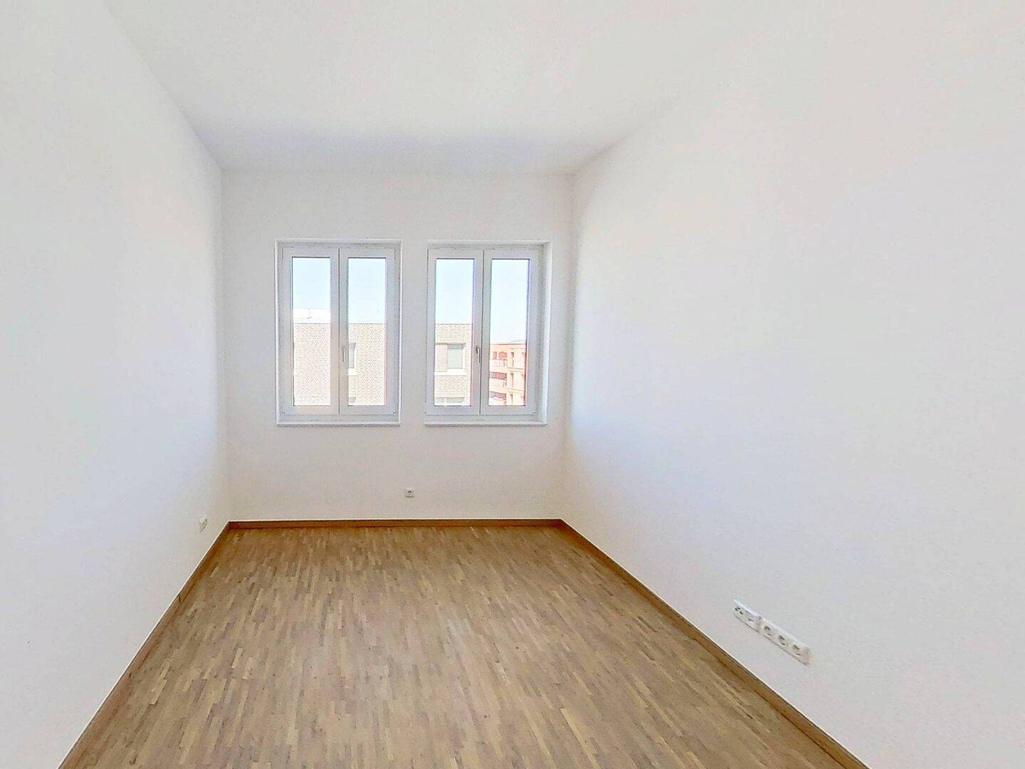 Modernes Wohnen in Kronsrode: Lichtdurchflutete 3-Zimmer-Wohnung mit EINBAUKÜCHE – Hannover – Vorschaubild 5