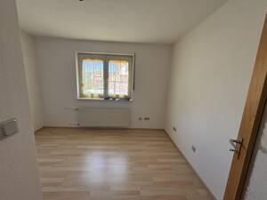 Charmante 1-Zimmer-Eigentumswohnung mit Tiefgaragenstellplatz – 68167 Mannheim – Vorschaubild 1
