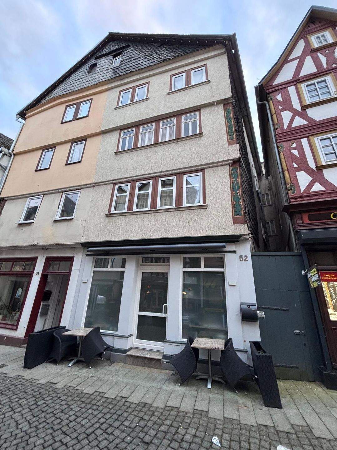 Renditeobjekt mit Wohn- & Gewerbeeinheit im Herzen von Dillenburg – Dillenburg – Bild 1 von 3