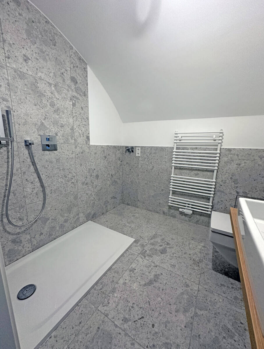 Palais Friedenau: Elegantes 3-Zimmer-Souterrain mit Terrasse - überraschend hell, Erstbezug – Berlin – Vorschaubild 4