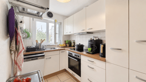 Zähringen: attraktive 4-Zimmer-Wohnung mit Loggia & TG-Stellplatz – 79108 Freiburg im Breisgau – Vorschaubild 6
