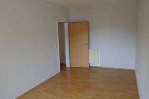 4-Zimmer-Wohnung im 1. OG mit ca. 100m² Wfl. – 54668 Prümzurlay – Vorschaubild 4