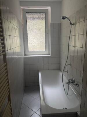 Attraktive 2 -Zi.-ETW frisch renoviert und leer. – 65929 Frankfurt am Main – Vorschaubild 8