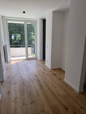 Modernisiert und ruhig gelegen: gut geschnittene Wohnung zum Erstbezug – 22529 Hamburg – Vorschaubild 5