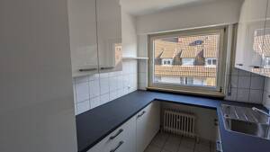 Bieten renovierte (2022) 3-Zimmerwohnung im Mehrfamilienhaus zur Miete, 2.OG links – 70327 Stuttgart – Vorschaubild 9
