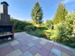 Saniertes Unikat in ruhiger Lage, mit traumhaftem Garten, Wintergarten, Kamin, Tiefgarage,Smart-Home