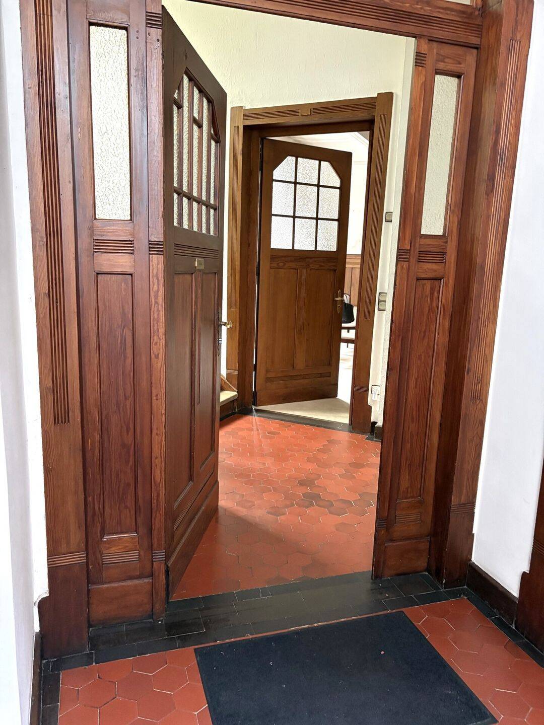 Historische Stadtvilla! Repräsentatives Wohnen, Arbeiten und Investieren vereint. Gelegenheit: Denkmalschutz – Bad Oeynhausen – Vorschaubild 5