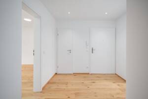 Provisionsfrei: Helle, neue 3-Zimmer-Wohnung mit Sonnenbalkon in ruhiger Grünlage – 81927 München – Vorschaubild 4