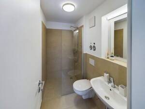 Möblierte Wohnung ideal für Studierende - rollstuhlgerecht|Suite Plus – 26122 Oldenburg – Vorschaubild 5