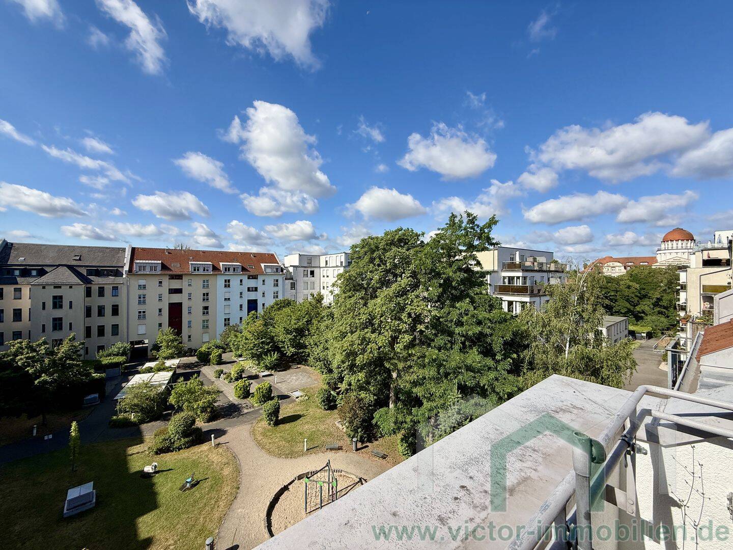 ** Zentrum-Süd: Möblierte 3-Zimmer-Whg. mit Dachterrasse und zwei Bädern ** – Leipzig – Vorschaubild 9