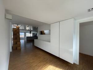Intressante Kapitalanlage: Großzügige 3-Zimmer-Penthousewohnung im Loftstil mit Blick ins Grüne: S-Ost – 70188 Stuttgart – Vorschaubild 7