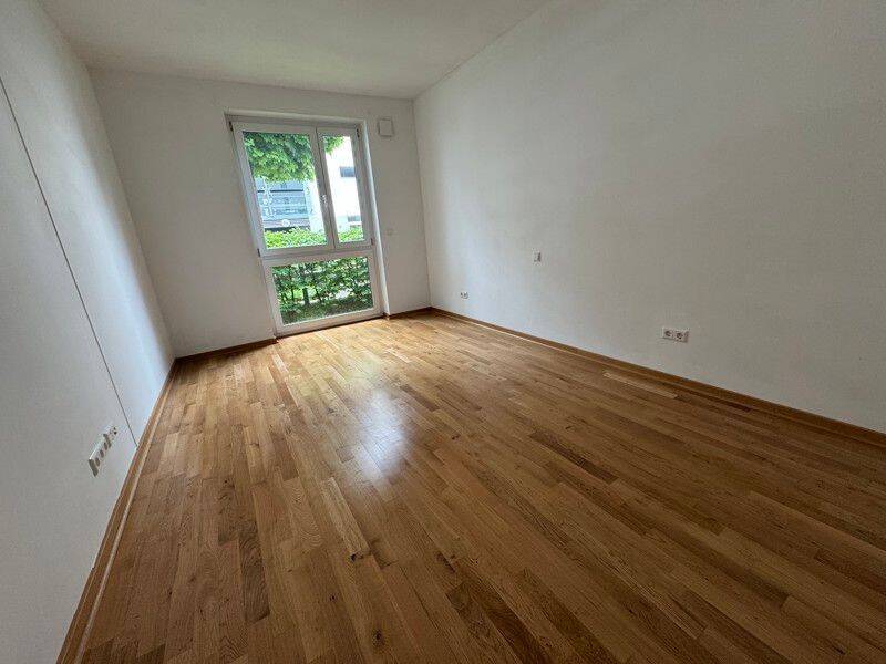 Ansprechende 3-Zimmer-Wohnung mit EBK und Terrasse – Leipzig – Vorschaubild 4