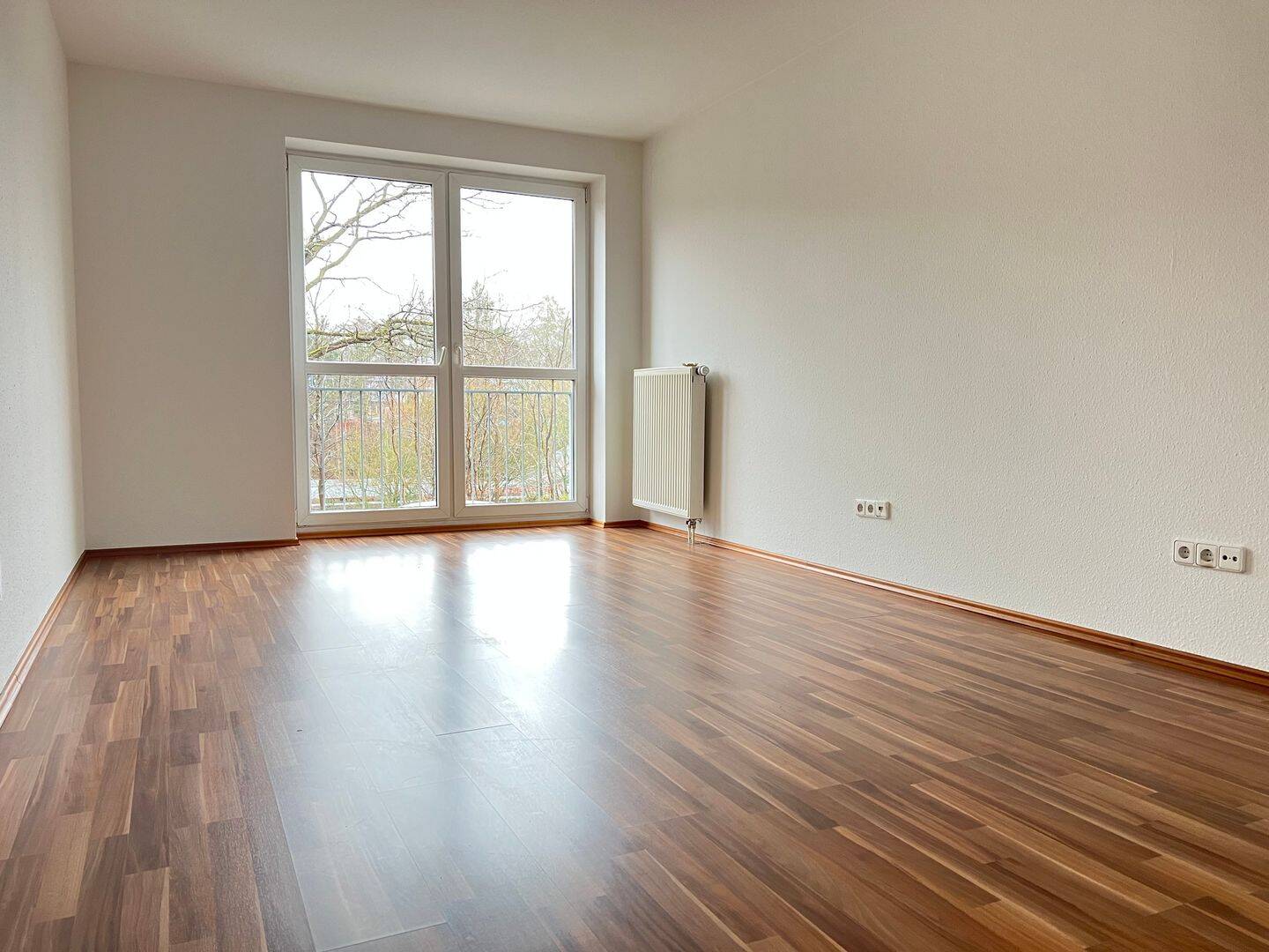 Großzügige 4-Zimmer-Wohnung mit Balkon im Herzen von Rissen! – Hamburg – Vorschaubild 5