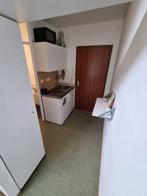 Vermietetes City-Appartement mit Duplex-Tiefgaragenstellplatz nahe der Porta Nigra – 54292 Trier – Vorschaubild 4