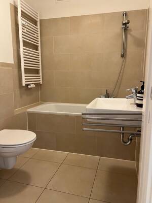 Perfekte Wohnung für Kapitalanleger oder Eigennutzung ! ! 2- Zimmer-Wohnung in Hohenfelde/ frei lieferbar – 22087 Hamburg – Vorschaubild 3
