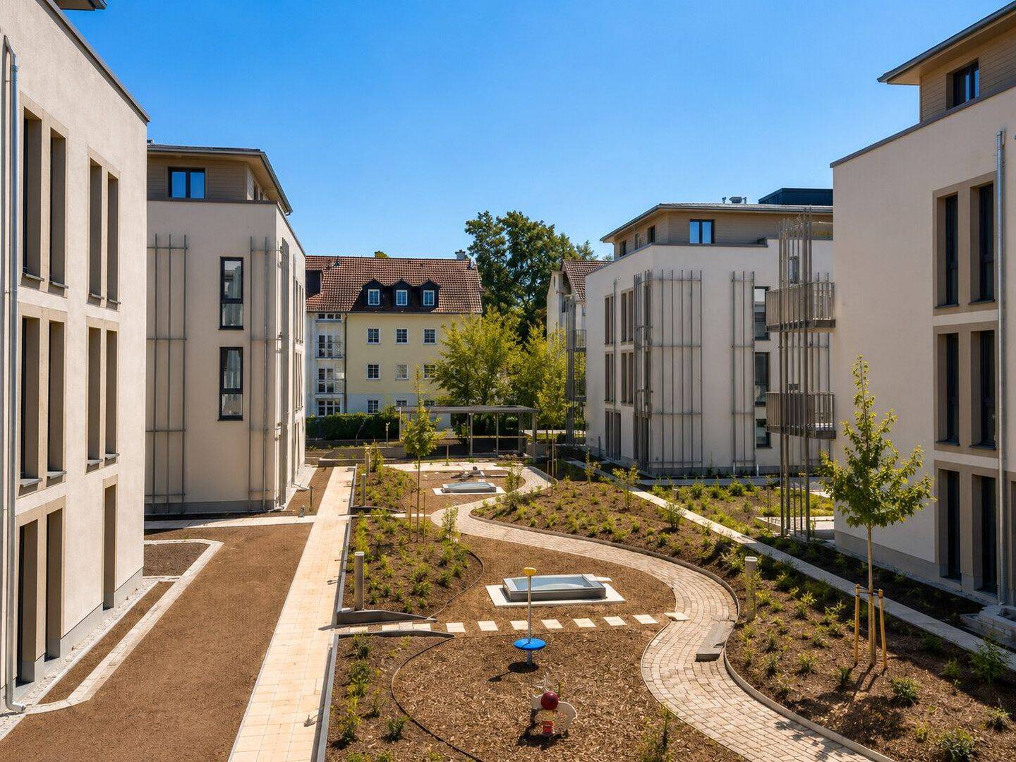 Moderne trifft Nachhaltigkeit - Ihr neues zu Hause im Dresdner Heidebogen - 3 Raumwohnung mit Garten