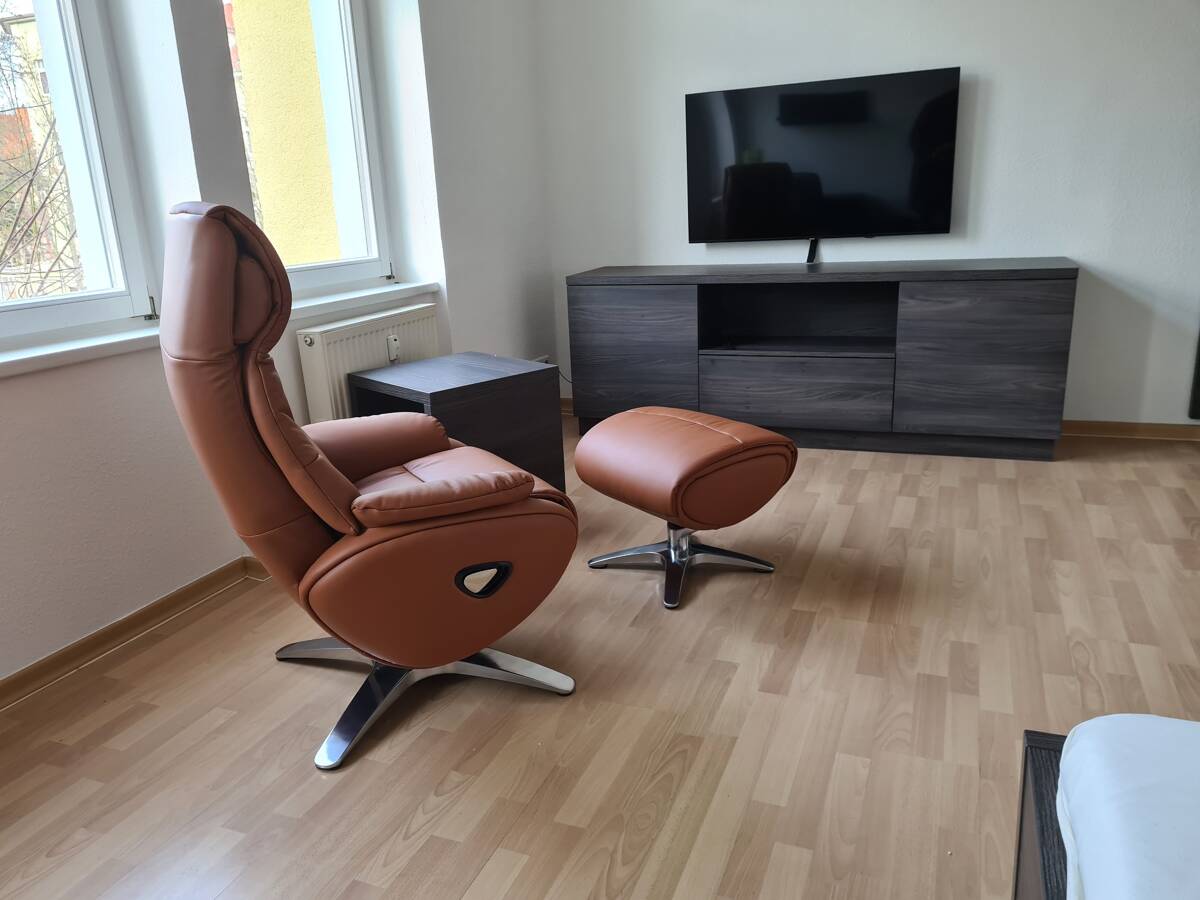 Hochwertig eingerichtete Apartments in Centrumnähe - komplett möbliert und ausgestattet – 99096 Erfurt – Bild 1 von 9