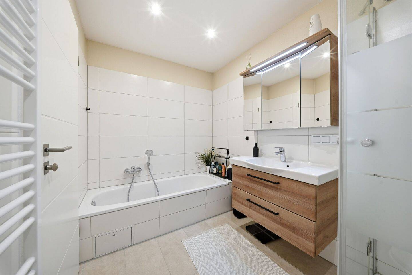 Moderne Dachgeschosswohnung mit Loggia in Waggum – Braunschweig – Vorschaubild 7