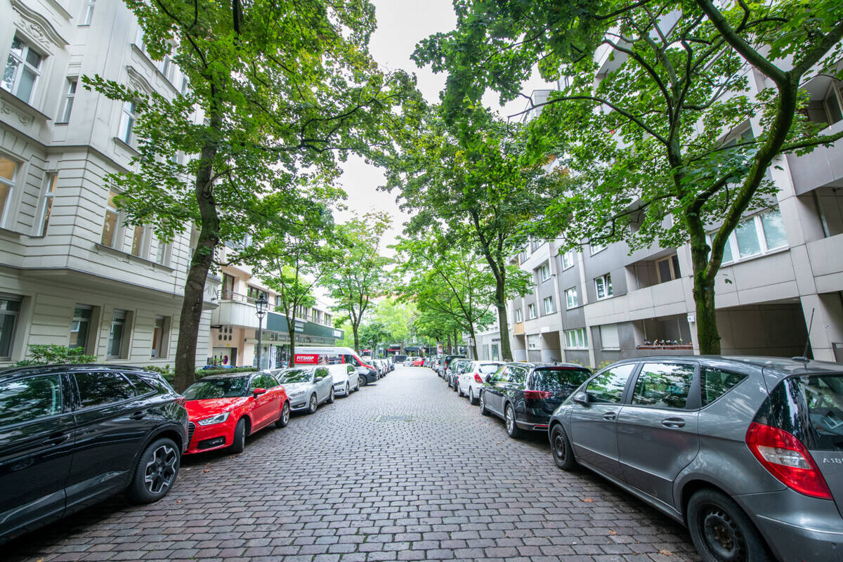 Sanierte Studio-Wohnung in Ku'damm-Nähe, mit West-Balkon, Aufzug, bezugsfrei – Berlin – Vorschaubild 8