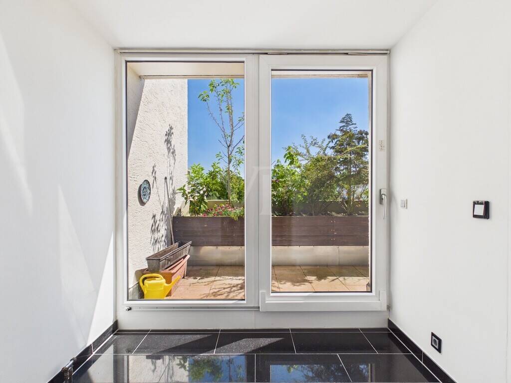 Große 3 ZKB Terrassenwohnung in exklusiver Park- u. Wellness-Wohnanlage – Ingolstadt – Vorschaubild 8