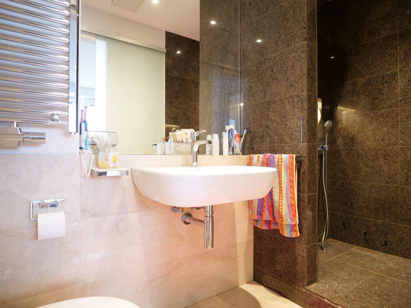Penthouse mit Atemberaubendem Blick über das Nerotal mit 110qm Terrasse! – Wiesbaden – Vorschaubild 6
