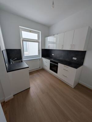 Top sanierte 3-Zimmer-Altbau-Wohnung mit Balkon im 4.OG – 20251 Hamburg – Vorschaubild 6