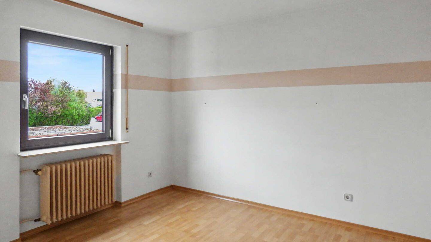 Reihenmittelhaus mit Garage – Feuchtwangen – Vorschaubild 7